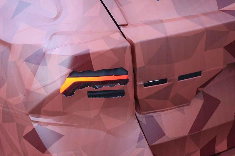 Škoda Octavia Combi IV se zatím skrývá pod kamufláží