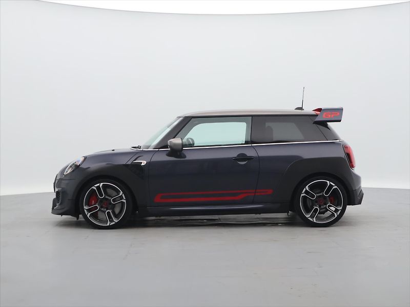 Mini Cooper 2,0 225kW JCW GP3 CZ DPH - fotka 4 z 32