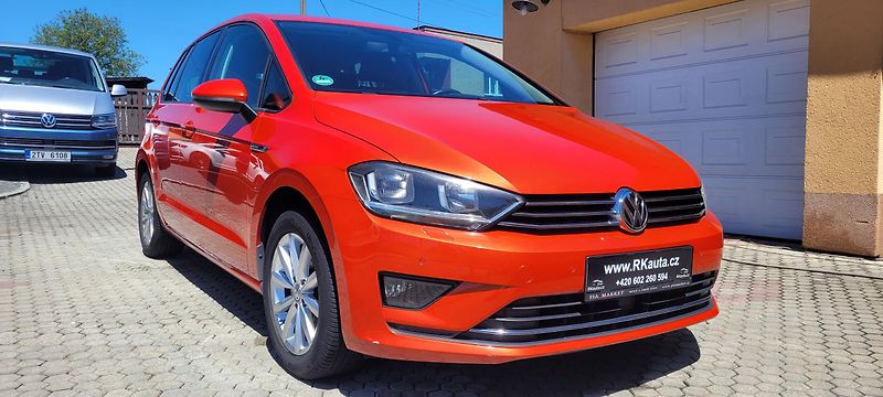 Volkswagen Golf Sportsvan (2015) 1,2TSi 81kW benzín „Lounge“ - fotka 3 z 41