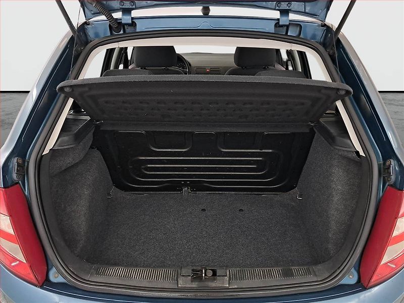 Škoda Fabia (2003) 1.4, ČR,1.maj, po STK, Tažné - fotka 13 z 15