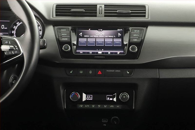 Škoda Fabia (2021) Style 1.0 TSI, ČR,1.maj - fotka 11 z 13