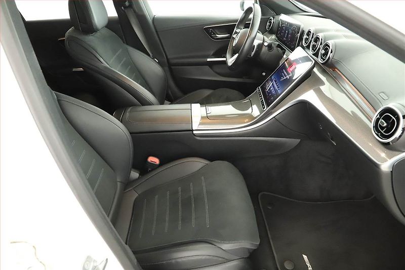 Mercedes-Benz Třídy C (2024) C 300 4MATIC - fotka 7 z 19