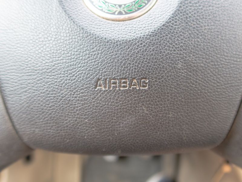 Škoda Octavia (2005) 1.9TDI 77KW – PO ROZVODECH - fotka 18 z 32