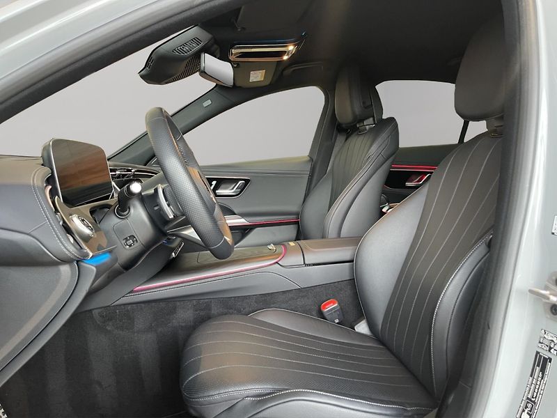 Mercedes-Benz Třídy E (2024) E 450 D 4MATIC - fotka 9 z 21