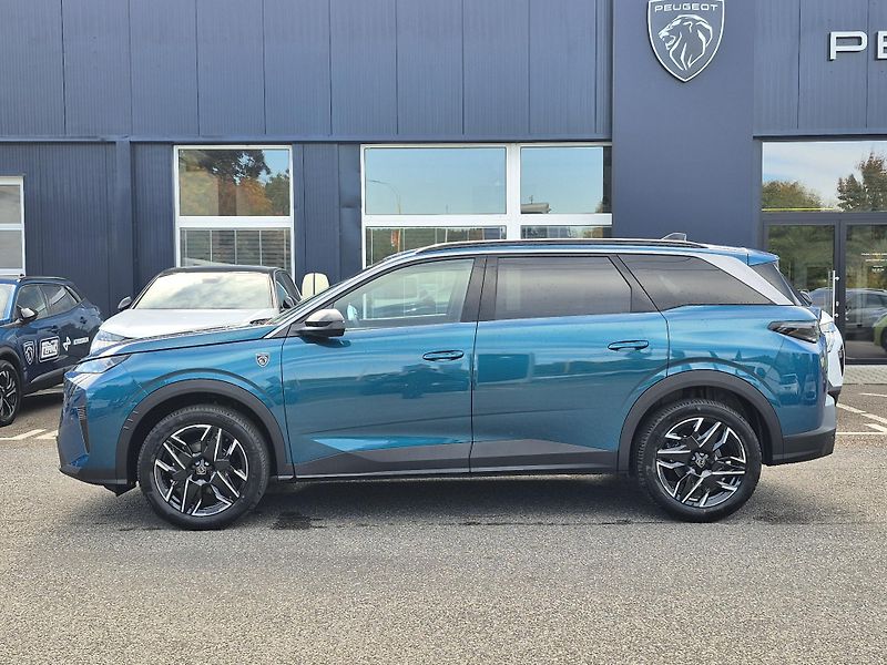Peugeot 5008 (2026) GT Hybrid 145 e-DCS6 - fotka 3 z 23