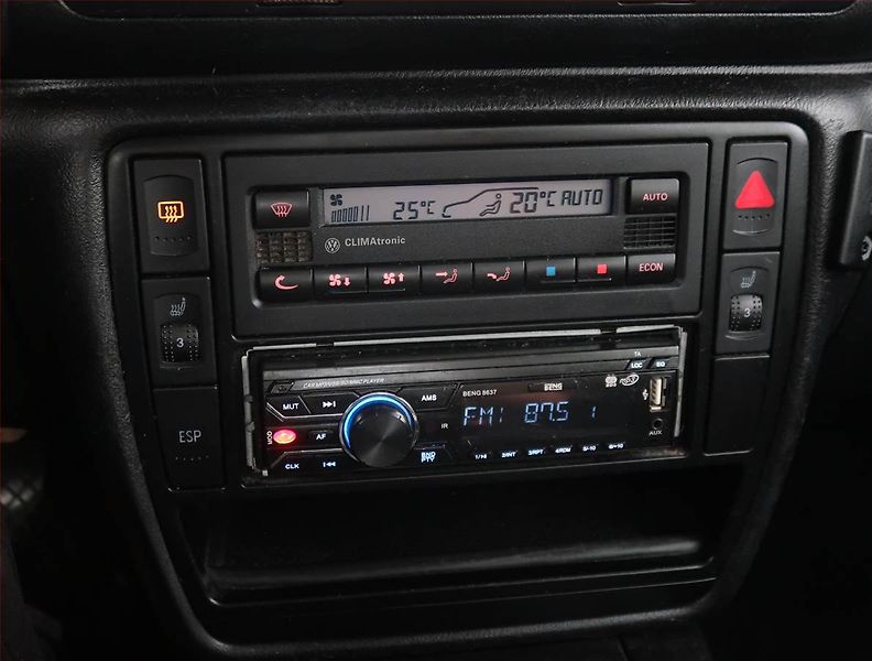 Volkswagen Passat (2005) 1.9 TDI, nová STK, Klima - fotka 14 z 16