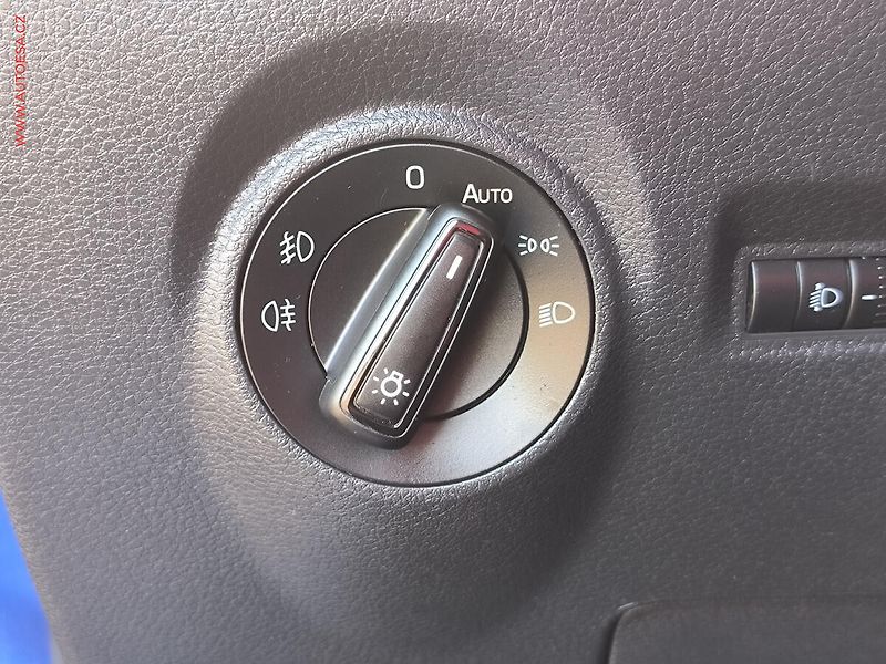 Škoda Fabia (2018) 1.0i, ČR, AC, temp - fotka 16 z 17