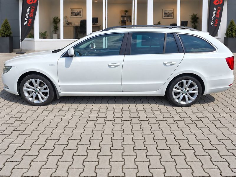 Škoda Superb (2012) 2.0TDI 125kW 6MAN 4X4 - fotka 5 z 27