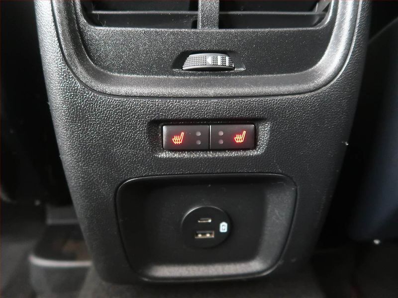 Ford Kuga (2021) ST-Line 1.5 EcoBoost - fotka 24 z 24