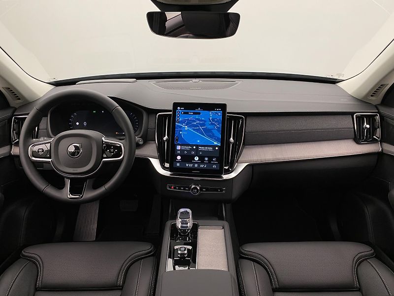 Volvo XC90 (2026) B5 AWD AUT BRIGHT PLUS 7míst - fotka 2 z 67