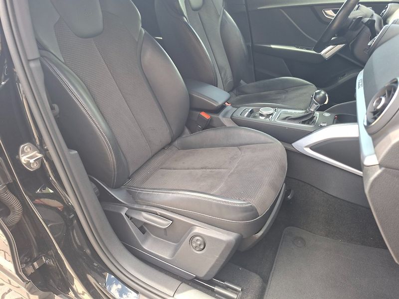 Audi Q2 (2016) 2.0TDI 140kW 7A QUATTRO S-LINE - fotka 30 z 47