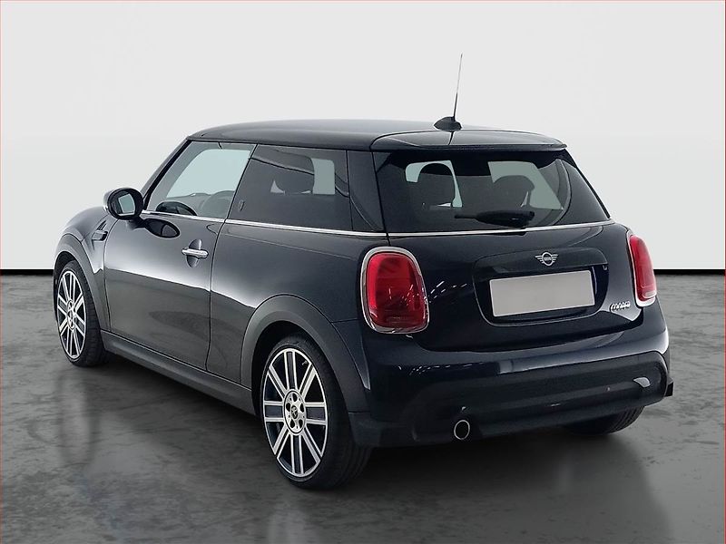 Mini Ostatní (2021) Cooper, Kůže, Navi, Tempomat - fotka 4 z 21