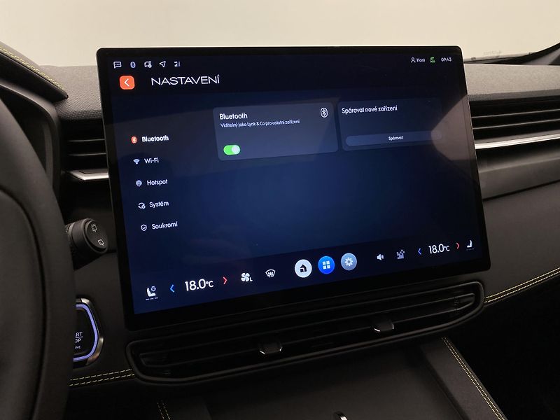 Lynk & Co 01 MORE PHEV AUT CZ 1.maj - fotka 76 z 95