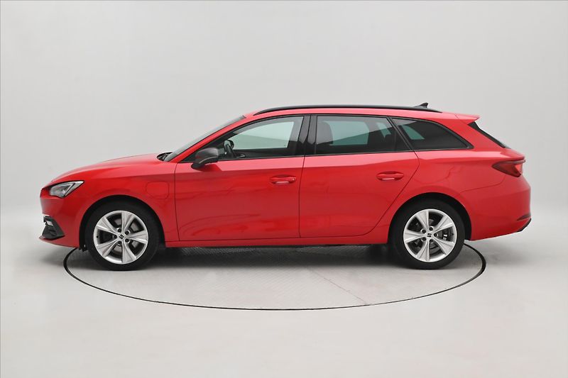 Seat Leon 1,4 FR TSI 150 kW e-Hybrid Zár - fotka 8 z 30