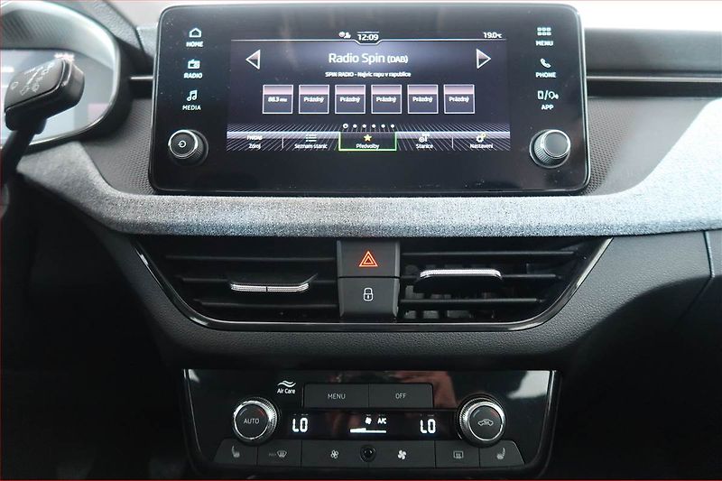 Škoda Scala (2024) Selection 1.0 TSI, Serv.kniha - fotka 12 z 18