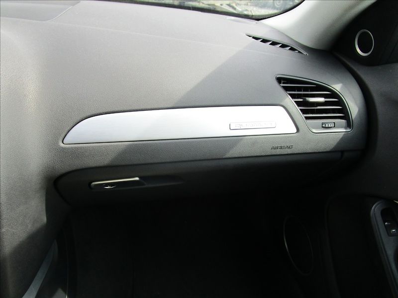 Audi A4 3.0FSi V6 Quattro S-Line - fotka 12 z 49