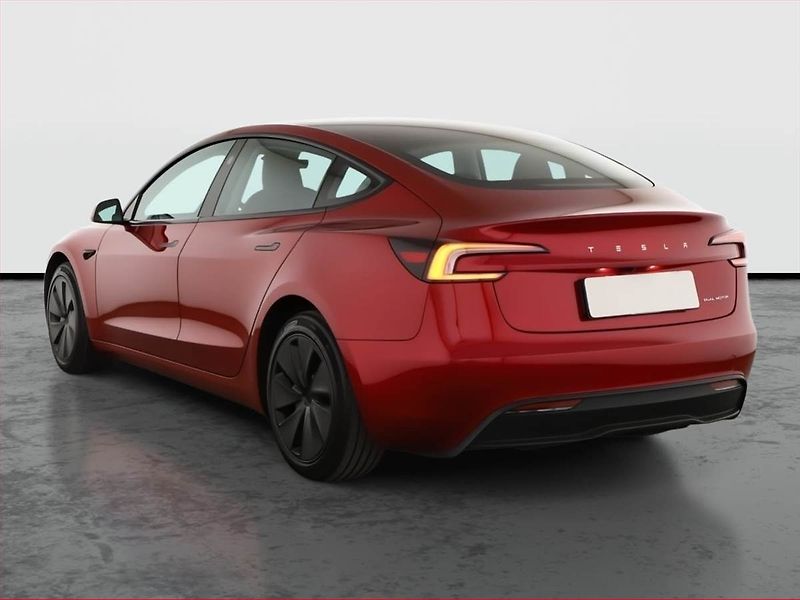 Tesla Model 3 (2023) Long Range 4WD 79kWh, SoH 95% - fotka 4 z 27