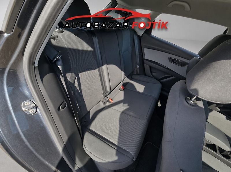Seat Leon (2021) 1.5 TSGi Style DSG - fotka 18 z 22