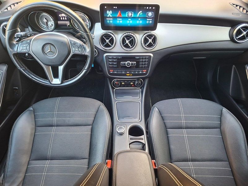 Mercedes-Benz GLA (2014) 220CDI 125kW 4MATIC -TAŽ.ZAŘ. - fotka 11 z 35