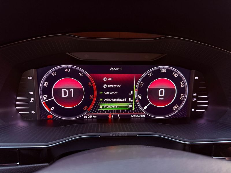 Škoda Superb 2.0 TDi DSG 4x4 L&K, ČR - fotka 25 z 40