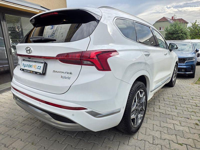 Hyundai Santa Fe 1.6-HYBRID-PREMIUM-PANORAMA - fotka 11 z 44