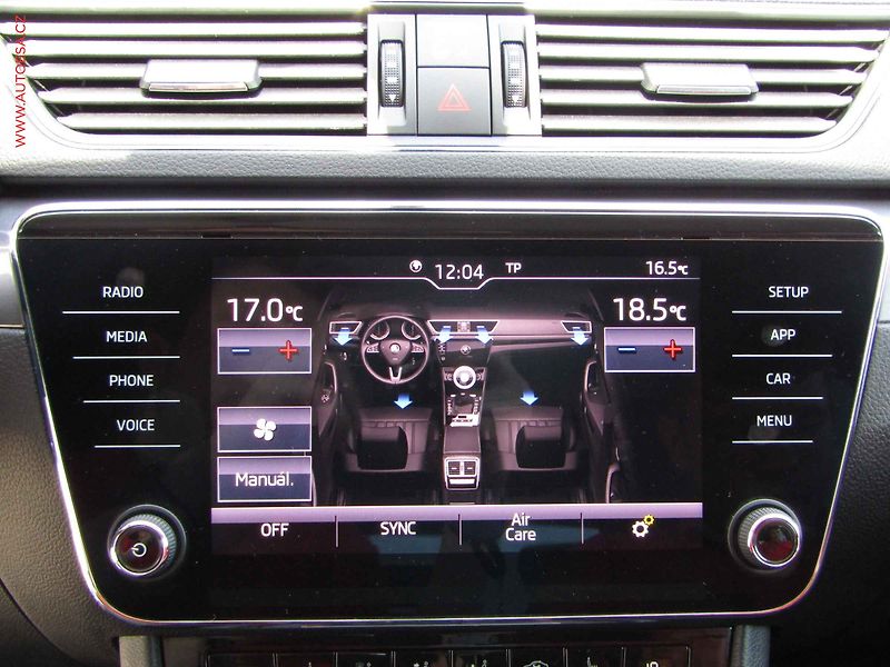 Škoda Superb (2019) 2.0TDi, ČR, Active - fotka 18 z 19