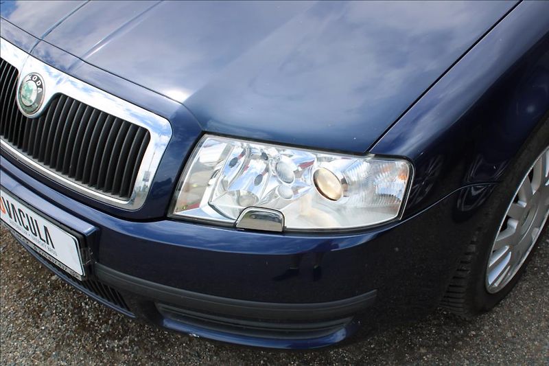 Škoda Superb 1,8 T  DIG.KLIMA, TAŽNÉ - fotka 18 z 22