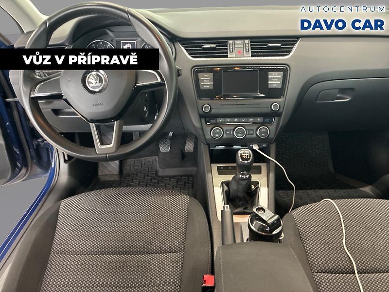 Škoda Octavia 1,8 TSI 132kW CZ Ambition Plus - fotka 5 z 12
