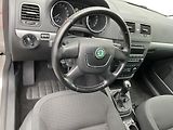 Škoda Yeti (2011) 2.0 TDi 4x4, Experience, - náhled 12
