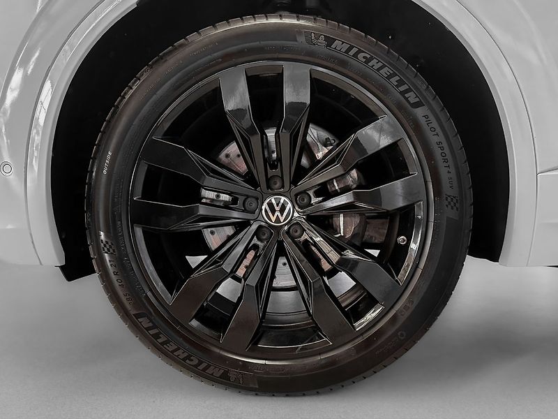 Volkswagen Touareg 3.0TDI 210KW 4MOTION R-LINE, V - fotka 9 z 35