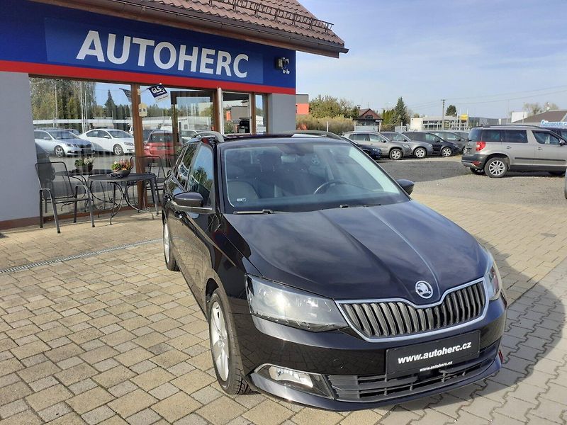 Škoda Fabia (2017) III Kombi 1.2 TSi 81kW - fotka 2 z 40