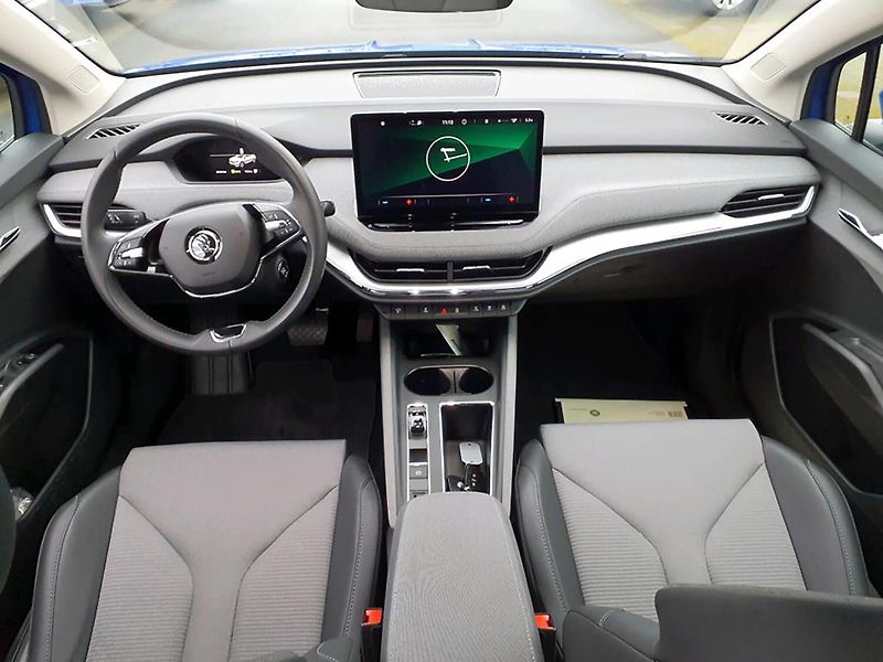 Škoda Enyaq (2023) Loft 52 kWh - fotka 6 z 10