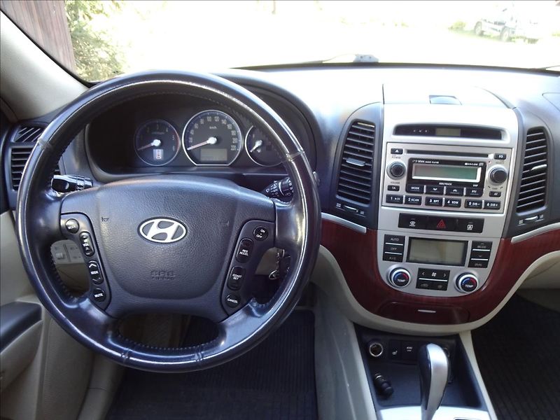 Hyundai Santa Fe 2.2 CRDI 114kW 4x4 AUTOMAT - fotka 33 z 55