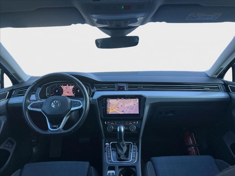 Volkswagen Passat GTE,Panorama,TZ,ACC,1.Maj - fotka 13 z 33