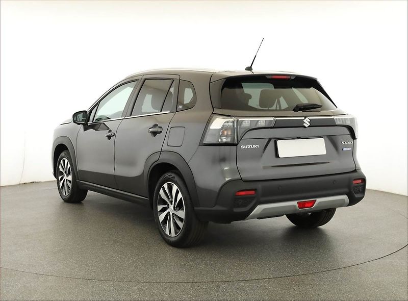 Suzuki SX4 S-Cross (2022) 1.4 BoosterJet - fotka 4 z 21
