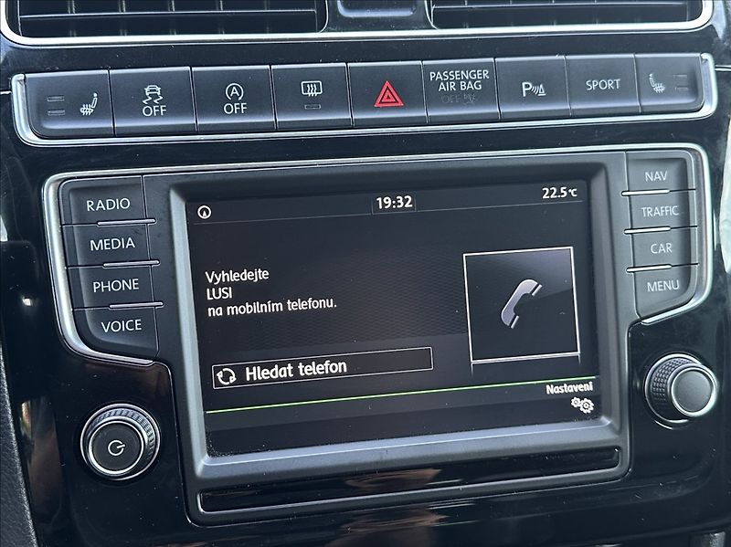 Volkswagen Polo 1,8 TSI 192PS  GTI DSG - fotka 34 z 51