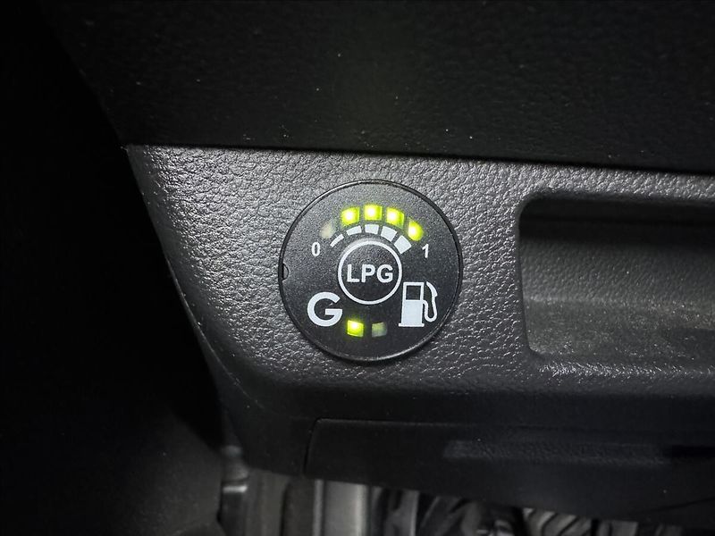 Renault Clio 1,0 LPG EVOLUTION - fotka 8 z 17