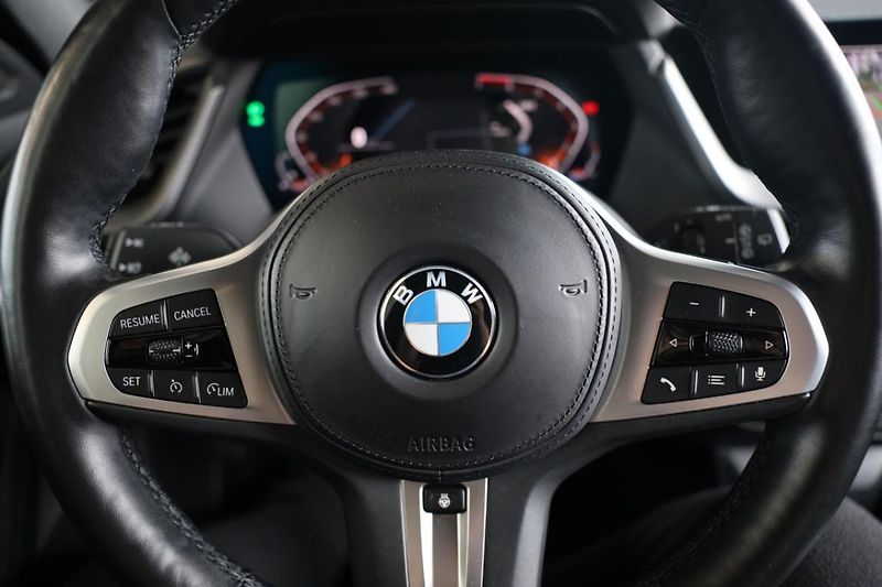 BMW Řada 1 118i - fotka 21 z 21