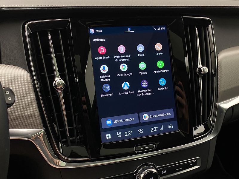 Volvo V90 T8 AWD RECHARGE DARK PLUS AUT - fotka 7 z 65