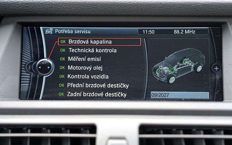 BMW X5 4.0d xDrive/kůže/7míst/55.000k - fotka 41 z 44