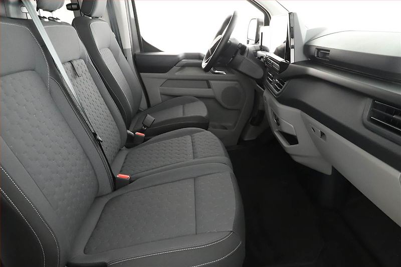 Ford Tourneo Custom (2026) 2.0 EcoBlue - fotka 7 z 24