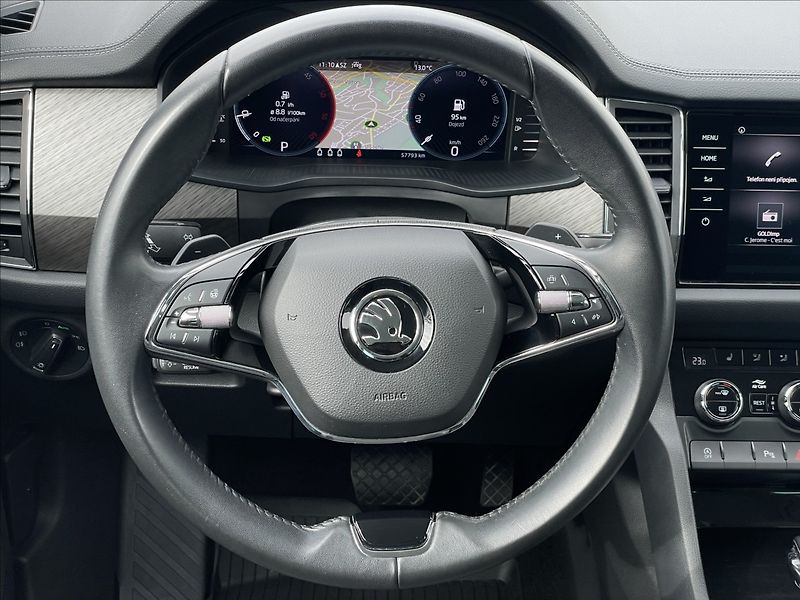Škoda Kodiaq 2,0 TDI DSG Style NAVI+ACC+LED - fotka 8 z 24