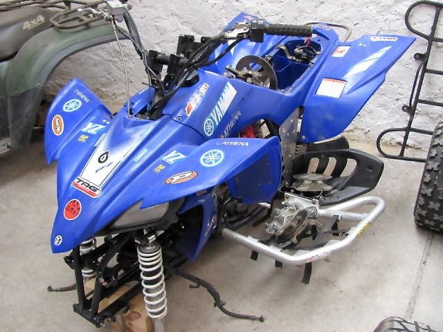 Yamaha YFZ 450 - fotka 1 z 1