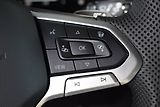 Volkswagen Touareg (2025) R-Line 3.0TDI 210kW,webasto,ta - náhled 22