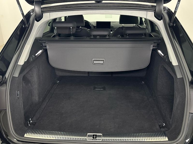 Audi A4 Allroad Kombi quattro 0 - fotka 10 z 30