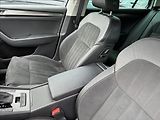 Škoda Superb 2,0 STYLE 4X4 TAŽNÉ,KAMERA - náhled 10