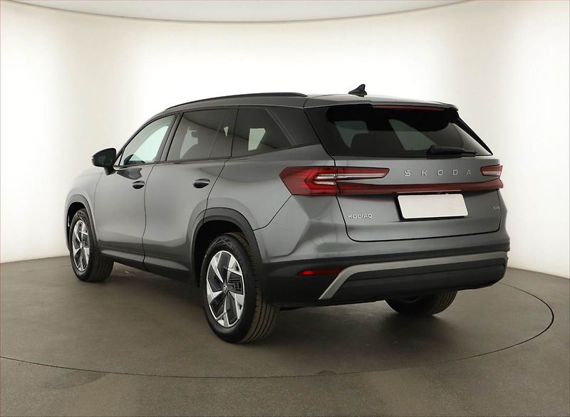 Škoda Kodiaq (2024) 2.0 TDI, Selection - fotka 4 z 22