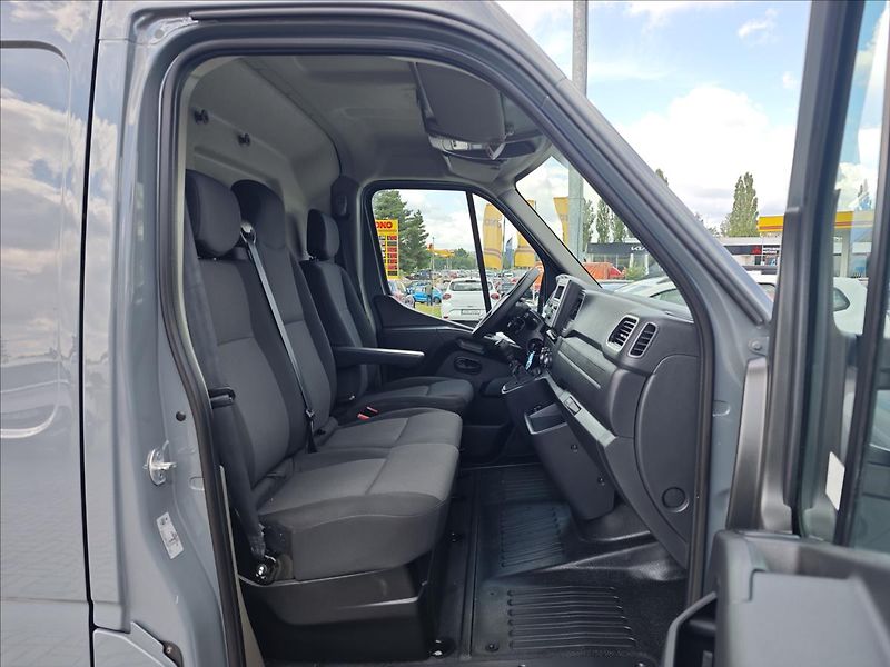 Renault Master 2,3 dCi180  Furgon L3H2P3 - fotka 13 z 17