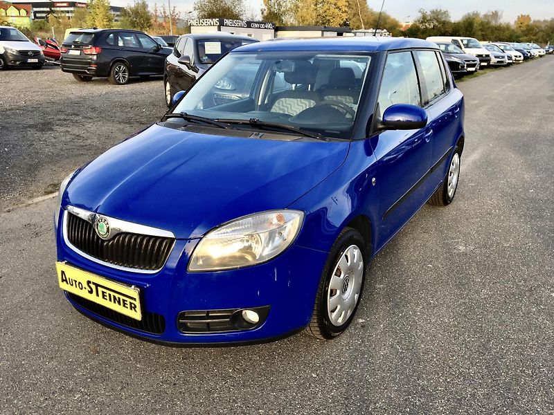 Škoda Fabia 1,2 HTP Ambiente Nová STK - fotka 2 z 22