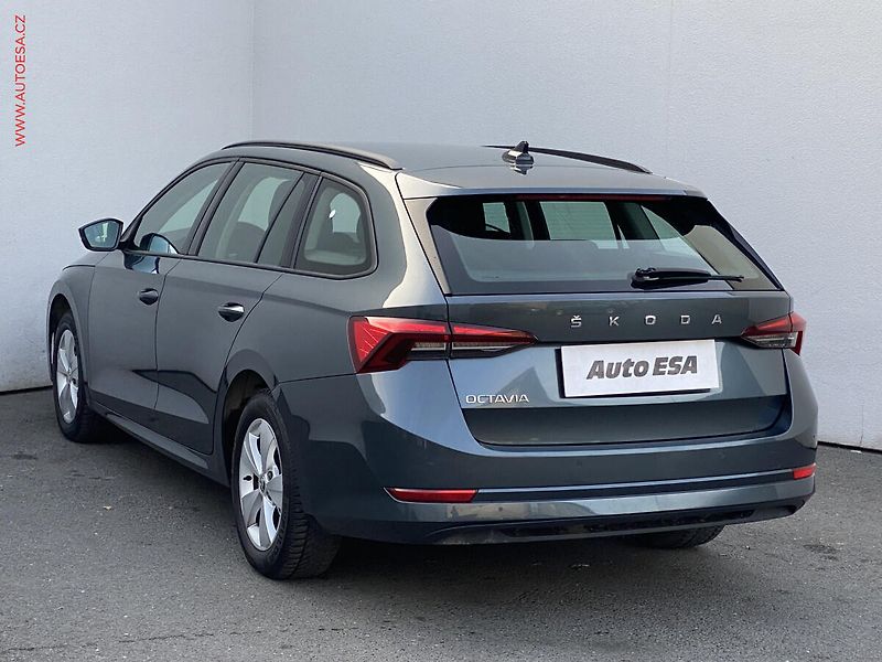 Škoda Octavia (2020) 1.5 TSi, Ambition - fotka 6 z 19